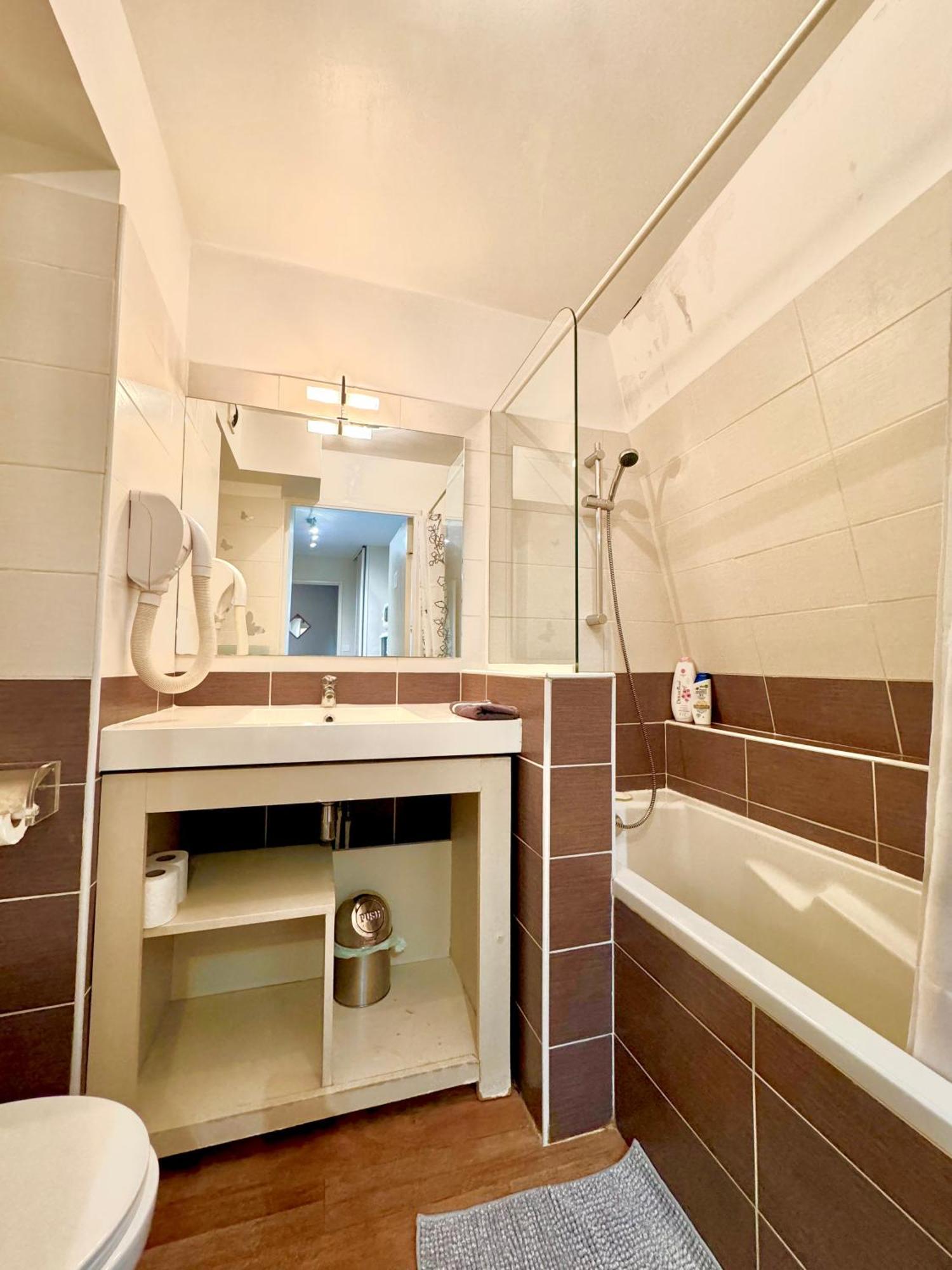 Apartment Centre, Magnifique Proche *